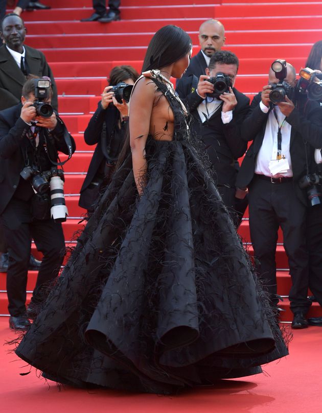 Au Festival de Cannes, Naomi Campbell était bien seule sur le tapis