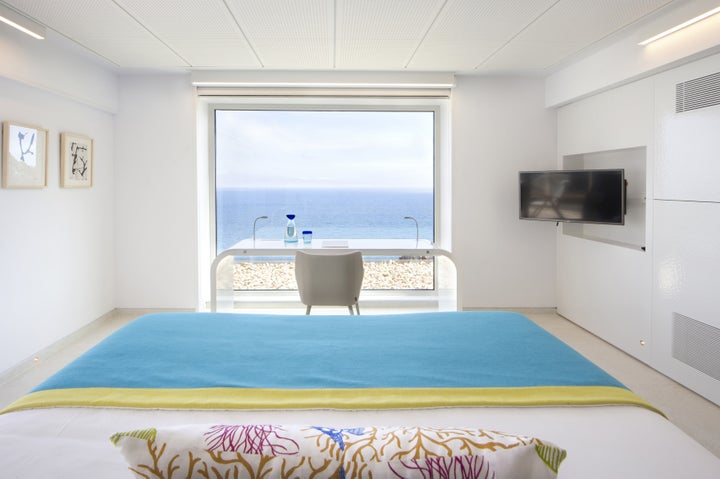 Habitación del Parador de Aiguablava, en Girona.