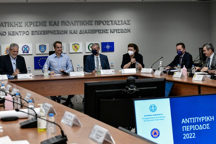 Επίσκεψη του Πρωθυπουργού Κυριάκου Μητσοτάκη στο υπουργείο Κλιματικής Κρίσης και Πολιτικής Προστασίας. Πέμπτη 26 Μαΐου 2022 (ΤΑΤΙΑΝΑ ΜΠΟΛΑΡΗ / EUROKINISSI)