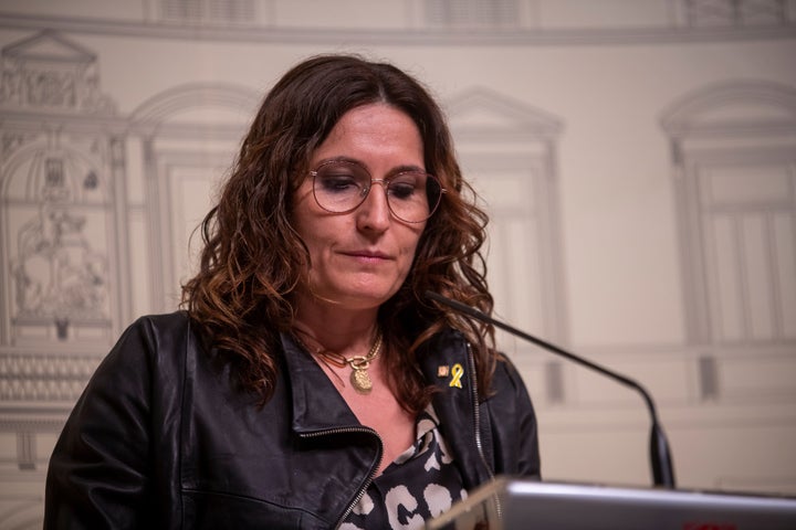 La consellera de Presidencia, Laura Villagrá, durante una rueda de prensa.