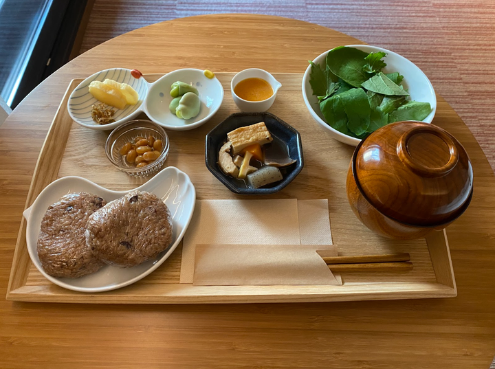 朝食付きのプランで宿泊しました