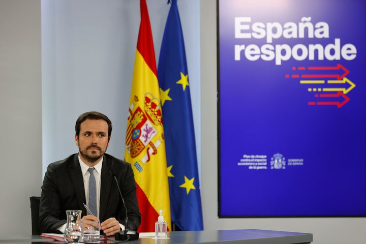 El ministro de Consumo, Alberto Garzón, durante la rueda de prensa posterior a la reunión del Consejo de Ministros celebrada este martes en Moncloa