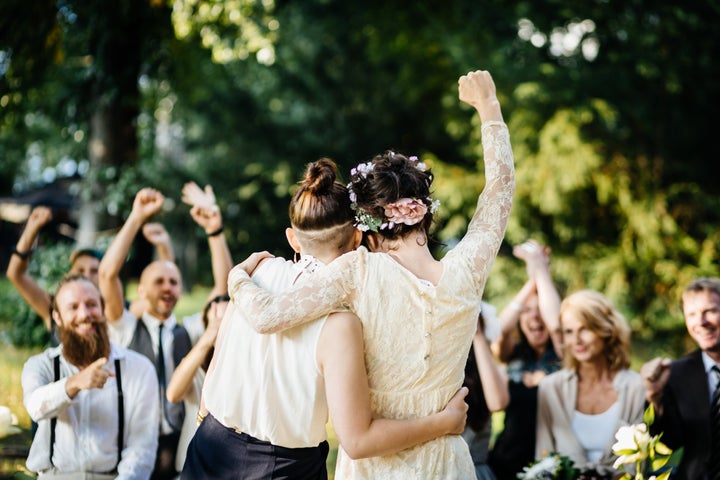 Weddings are not the time to share embarrassing stories or secrets. 