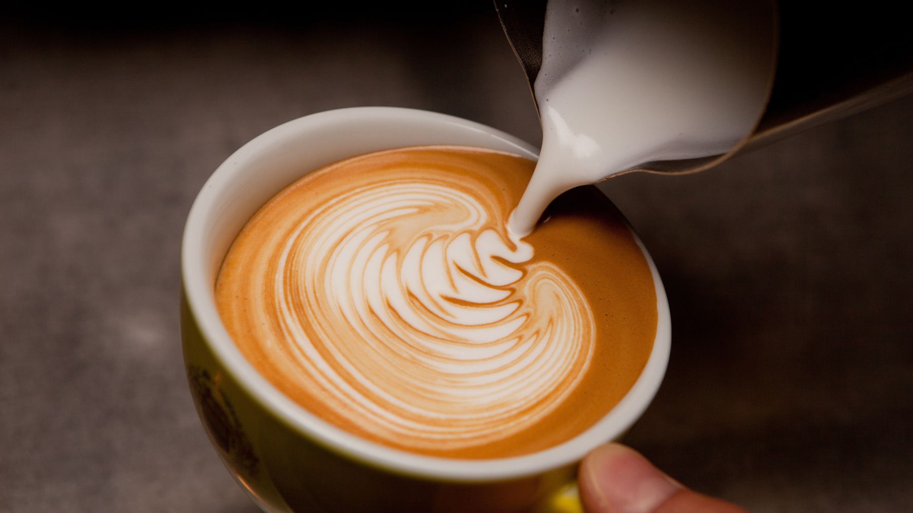 What is Super Milk? More Protein For Extra Creamy Lattes - Bloomberg