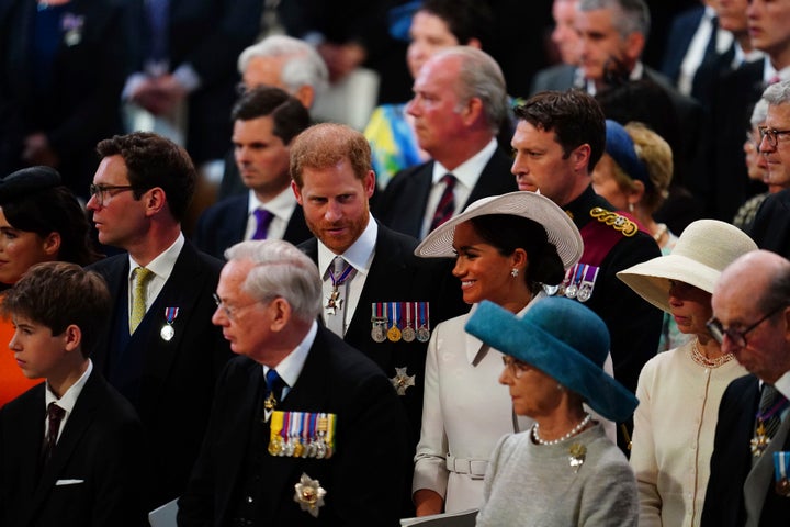Los duques de Sussex, dentro de la catedral.