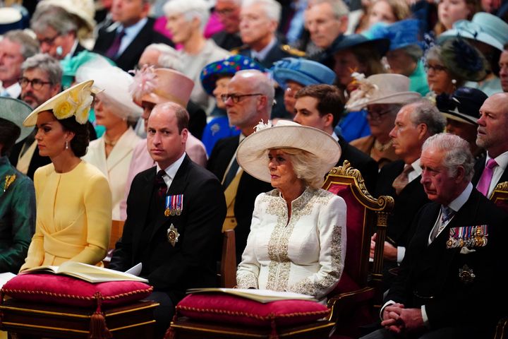 Los duques de Cambridge, la duquesa de Cornualles y el príncipe Carlos.