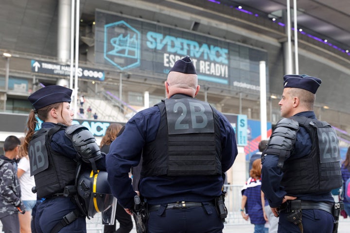 Imagen de archivo de varios policías franceses.
