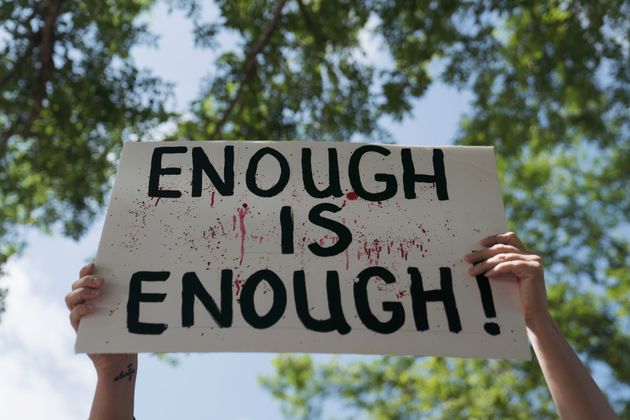 Dix jours après la tuerie d'Uvalde, au Texas, au moins trois personnes ont été tuées dans une fusillade à Philadelphie (photo d'illustration prise le 27 mai au Texas, en marge de la convention annuelle de la NRA, principal lobby pro-armes aux États-Unis).