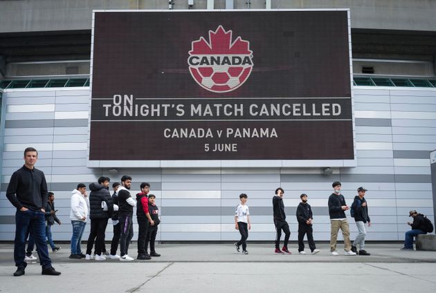 Au BC Place Stadium de Vancouver, sur la côte ouest du Canada, les supporters ont eu beau se déplacer, la rencontre amicale de l'équipe nationale de football prévue contre le Panama n'a pas eu lieu ce dimanche 5 juin.