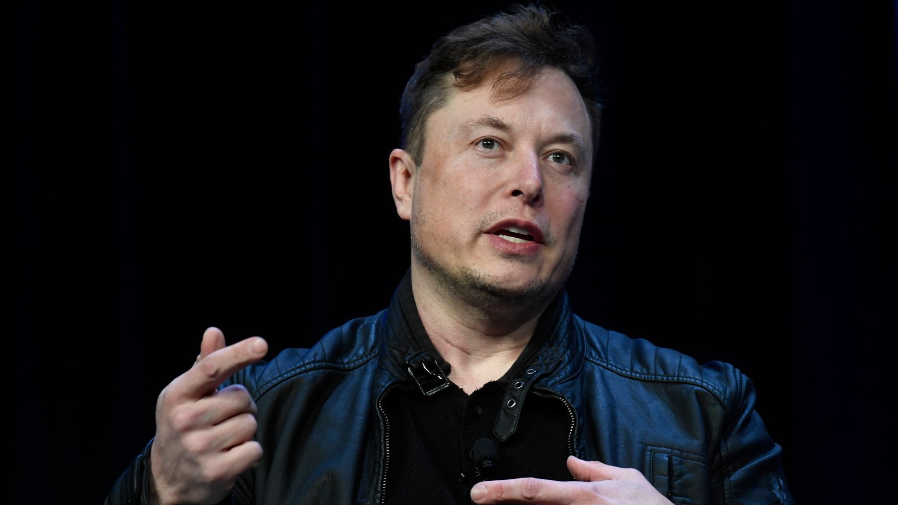 Elon Musk Threatens To Wander Away From Twitter Offer