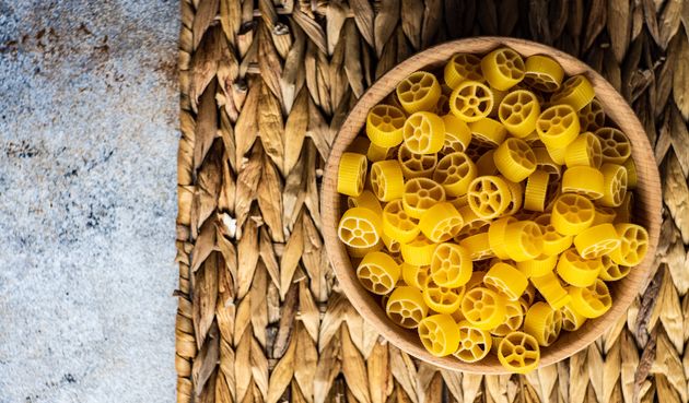 Rotelle pasta looks like a wagon wheel.