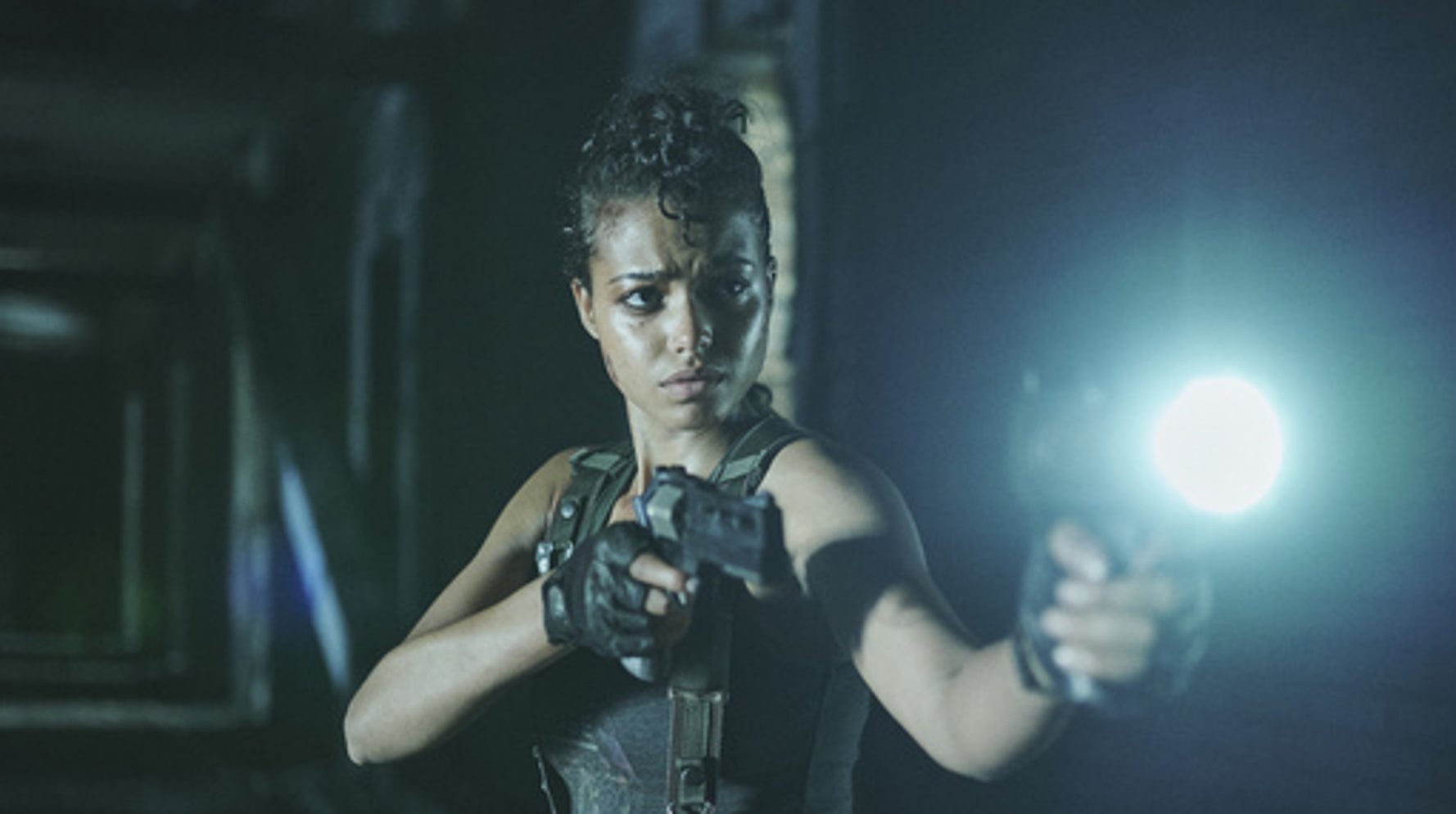 Netflix’s New ‘Resident Evil’ Trailer Turns Up The Heat With More Than Just Zombies Netflix’s New ‘Resident Evil’ Trailer Turns Up The Heat With More Than Just Zombies