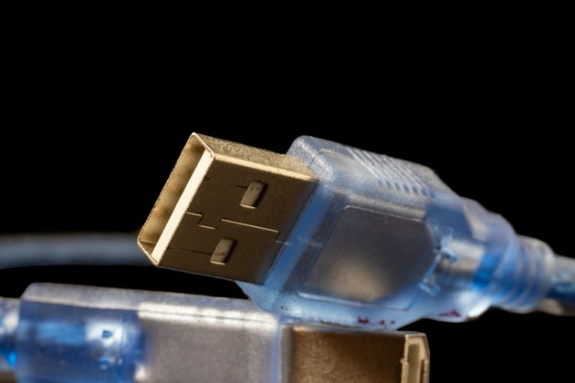 パソコンなどに接続することが多い、最も標準的な「USBタイプA」