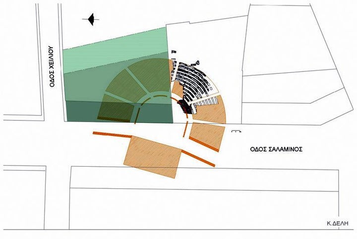 H ανασκαφή θα συνεχιστεί στο σκιασμένο τμήμα. Στο σχέδιο φαίνεται άποψη του αρχαίου θεάτρου με το τμήμα που έχει αποκαλυφθεί.