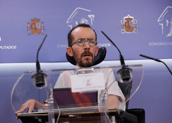 Pablo Echenique en rueda de prensa.