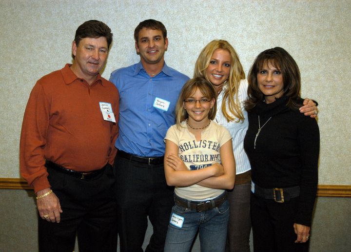 Britney Spears's family: (L-R) Jamie Spears, Bryan Spears, Jamie-Lynn Spears, Britney Spears and Lynne Spears 