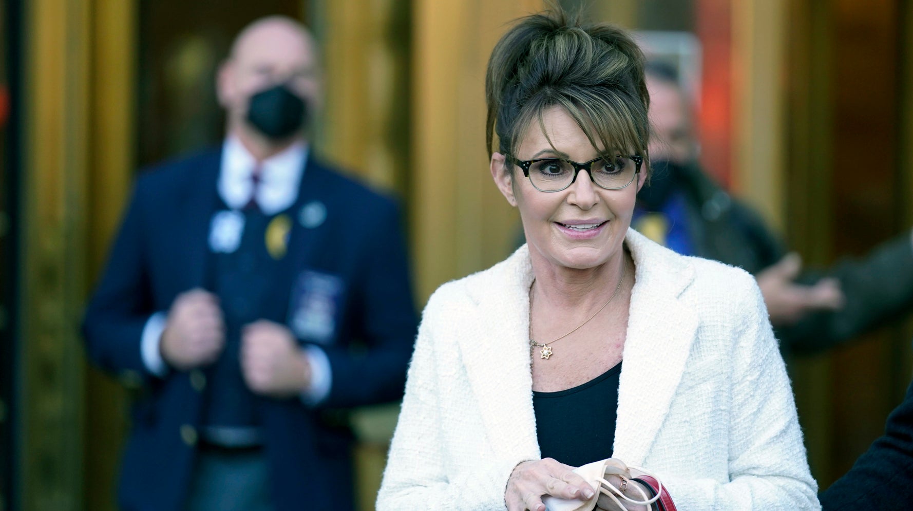 Sarah Palin Nabs Early Lead In Alaska U.S. House Special Primary Sarah Palin Nabs Early Lead In Alaska U.S. House Special Primary