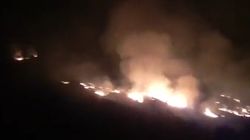 Un incendio forestal amenaza el paraje natural de Pozoblanco