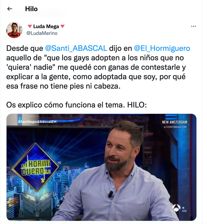 Hilo de Twitter sobre Santiago Abascal.