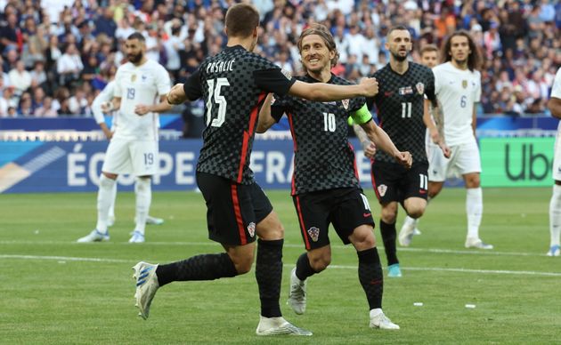 Les joueurs croates célébrant le but inscrit par Luka Modric contre la France, au Stade de France, le 13 juin 2022.