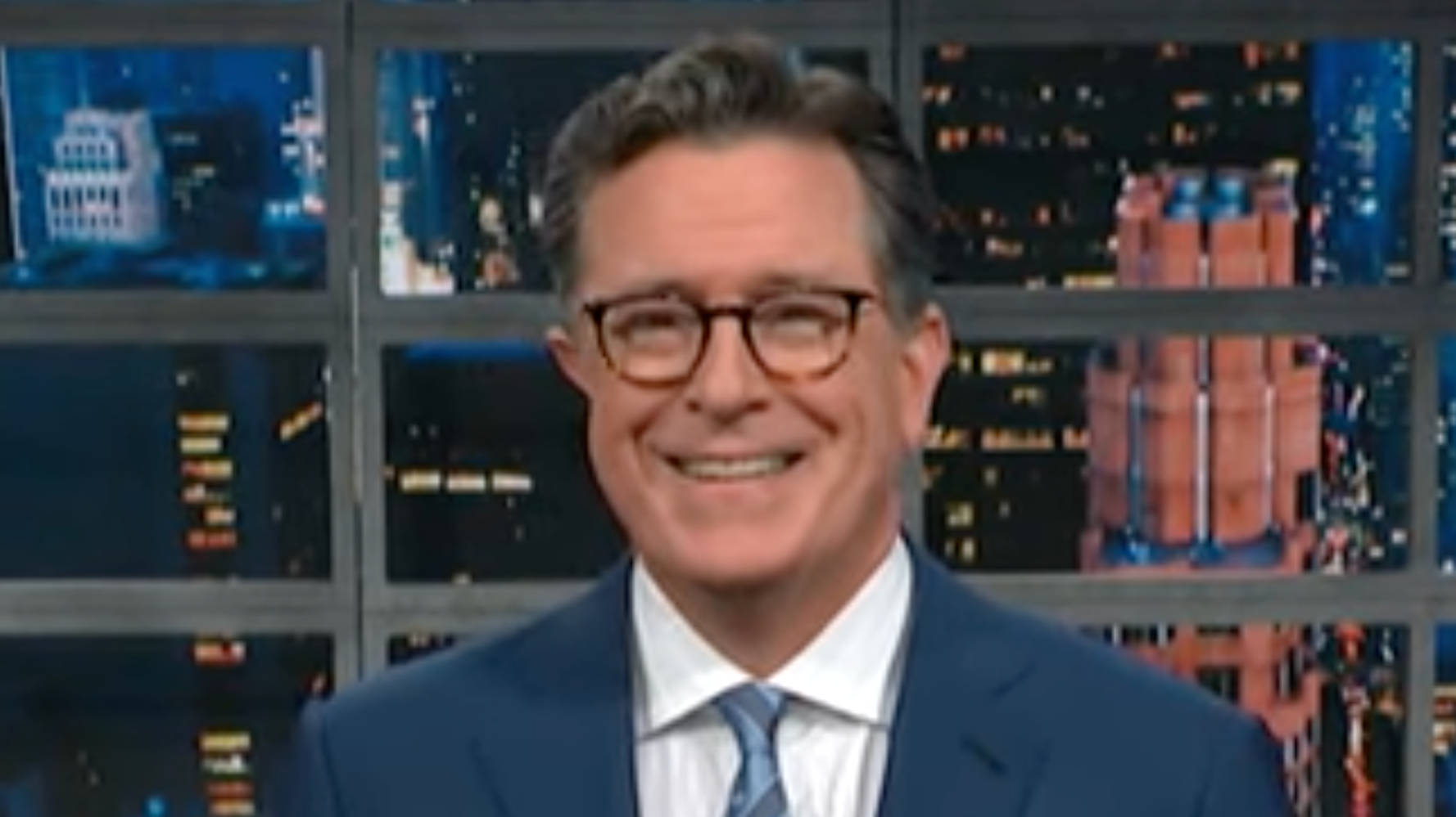 Stephen Colbert Shows How Donald Trump ‘Crimed’ Himself Before Jan. 6 Stephen Colbert Shows How Donald Trump ‘Crimed’ Himself Before Jan. 6