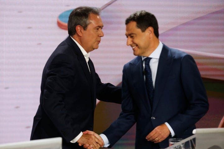 Juan Espadas (PSOE) y Moreno Bonilla, en el debate de Canal Sur