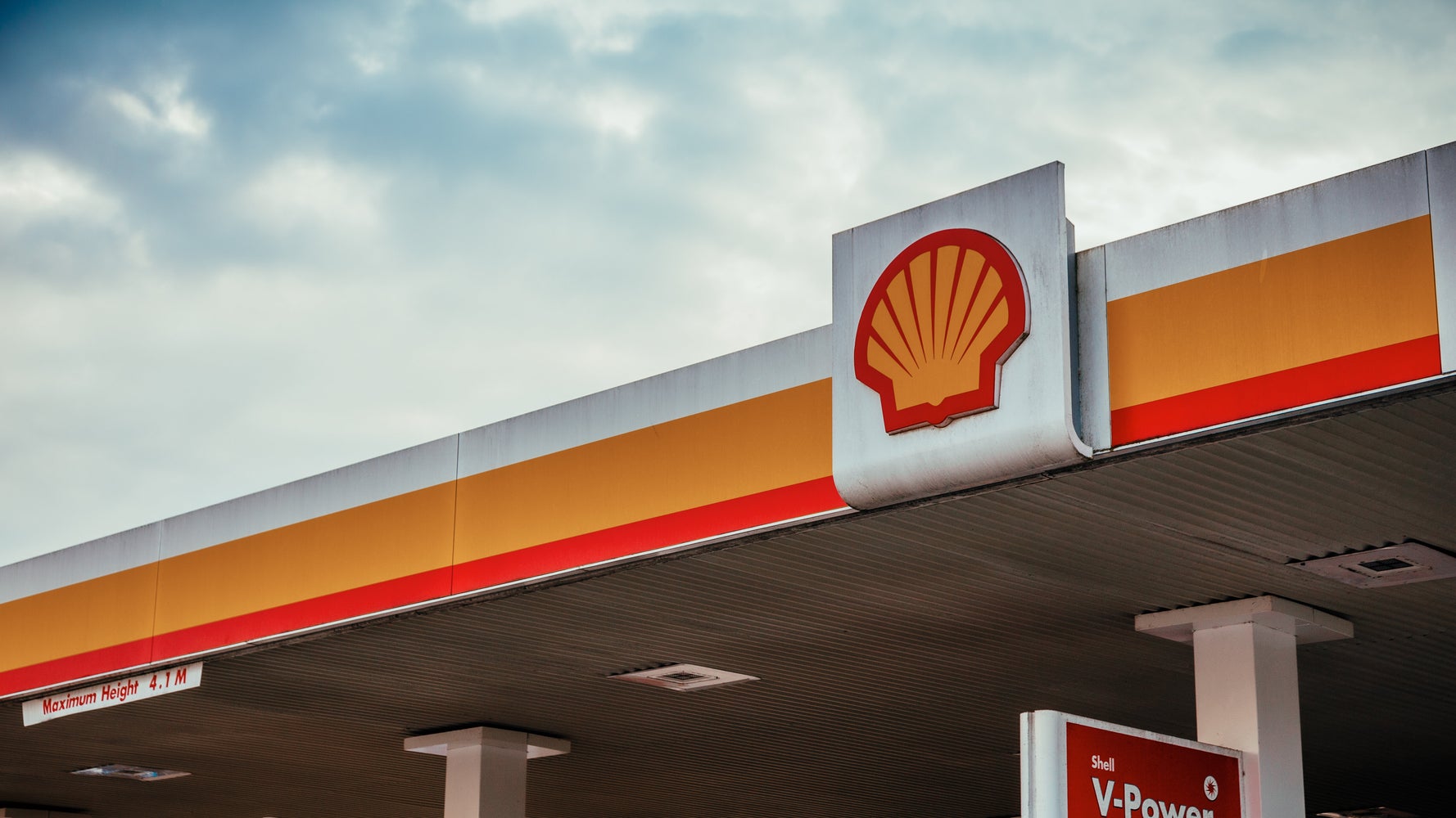 小数点の悲劇 6 99ドルを69セントに設定したガソリンスタンド責任者が解雇される ハフポスト World 小数点の悲劇 6 99ドルを69セントに設定したガソリンスタンド責任者が解雇される ハフポスト World