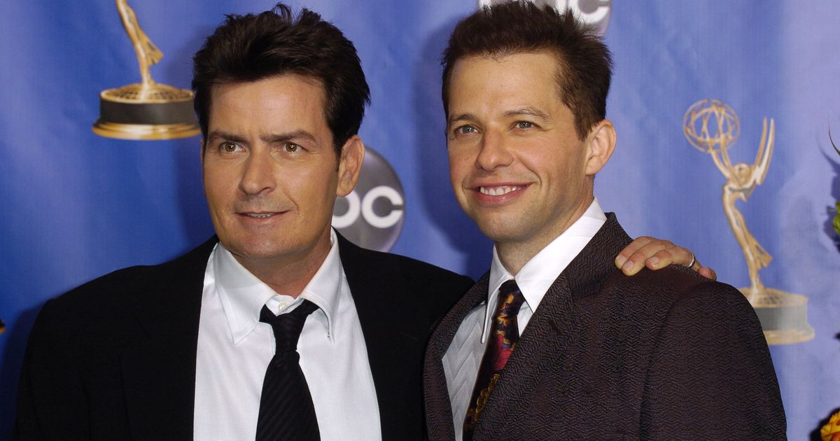 Jon Cryer Shares What Charlie Sheen Was Like Before Things Went 'Off The  Rails' | HuffPost Entertainment