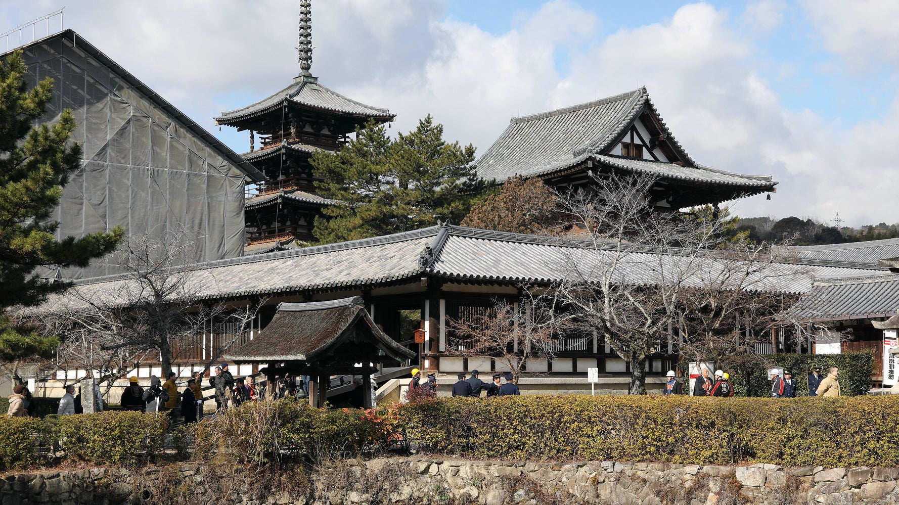 法隆寺のクラファン わずか1日で00万円の目標達成 未来に残したい と支援の声相次ぐ ハフポスト News 法隆寺のクラファン わずか1日で00万円の目標達成 未来に残したい と支援の声相次ぐ ハフポスト News