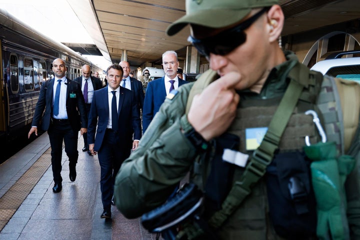 Emmanuel Macron, recién llegado a Kiev.