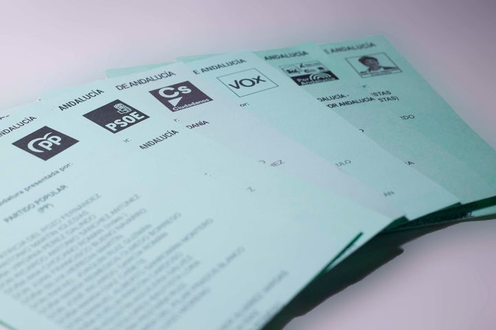 Papeletas de las principales fuerzas políticas que concurren a las elecciones andaluzas del 19-J.