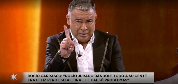 Jorge Javier Vázquez, presentador de 'Sábado Deluxe', envía un mensaje a Olga Moreno en 'En el nombre de Rocío'.