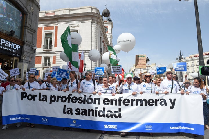 Manifestación contra el “abandono” de la sanidad.