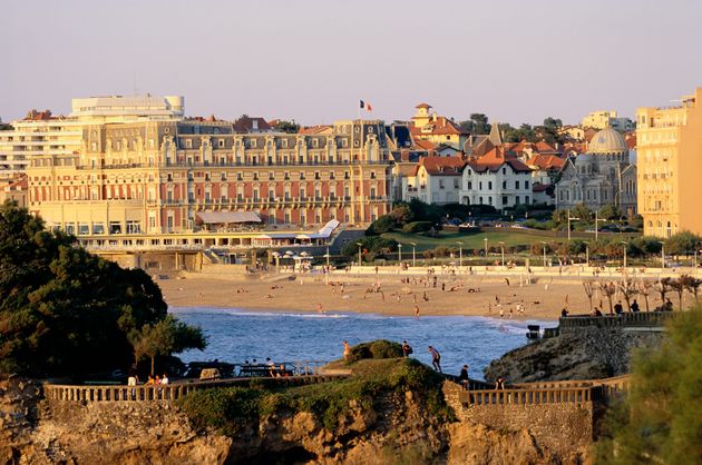 À Biarritz, où un record historique de chaleur a été battu, la température est brutalement retombée après...