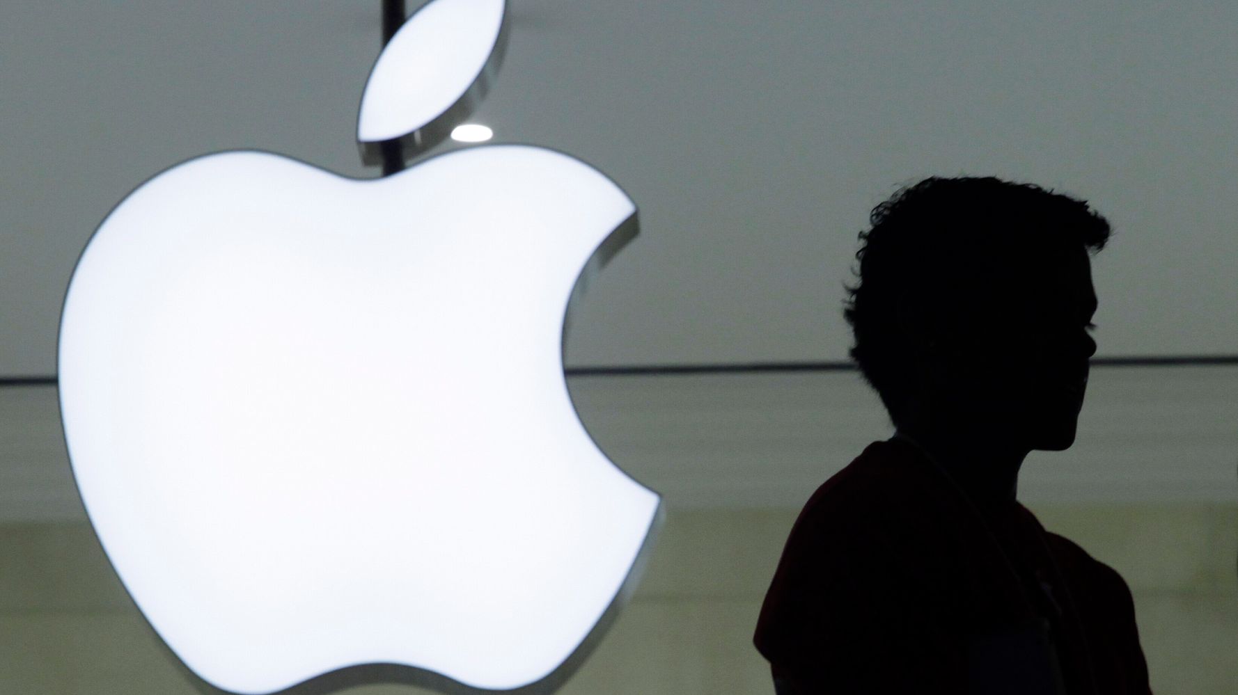 Apple Store Workers In Maryland Become First To Unionize