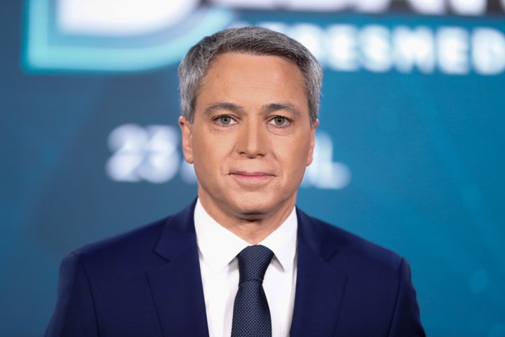 Vicente Vallés, en un posado oficial de Atresmedia
