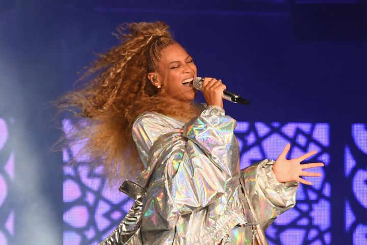 Beyoncé performing in 2018