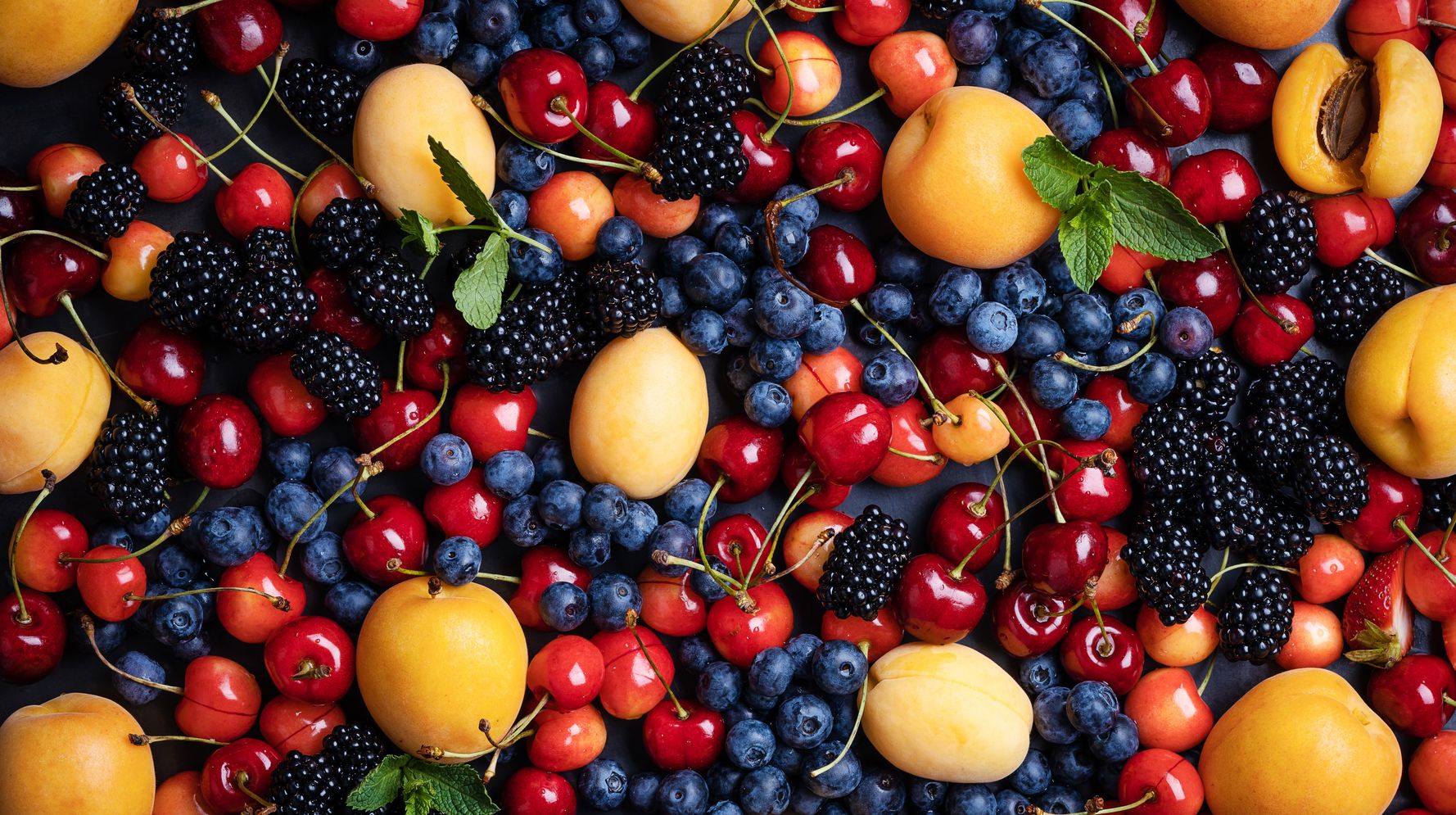 Why Some Summer Fruits Make Your Tongue Itch, Even If You're Not Allergic