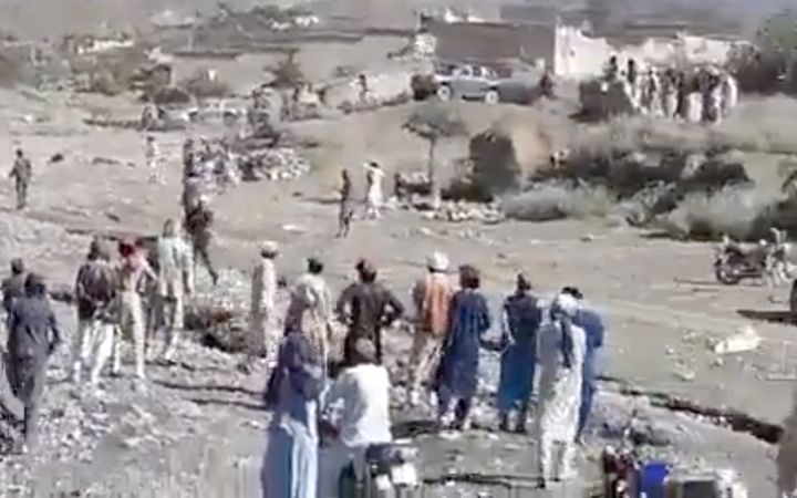 Primeras imágenes de los efectos del terremoto en Afganistán.