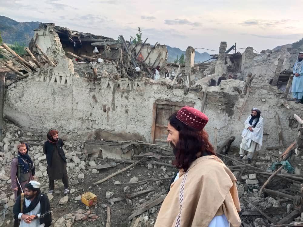 Nearly 1,000 people were killed after an earthquake struck eastern Afghanistan early Wednesday.