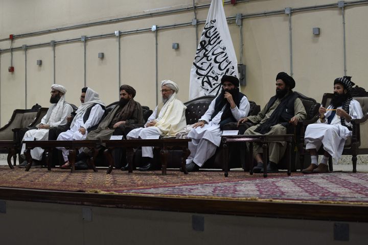 Miembros del Gobierno talibán, en una reunión en Kabul, el pasado 3 de abril.
