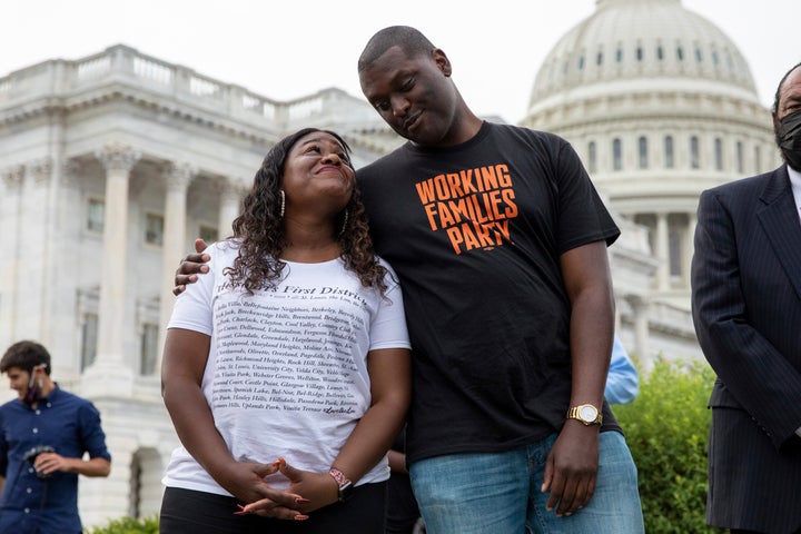 Jones embraces Rep. Cori Bush (D-Mo.) during her August 2021 sit-in demanding an extension of the federal eviction moratorium.