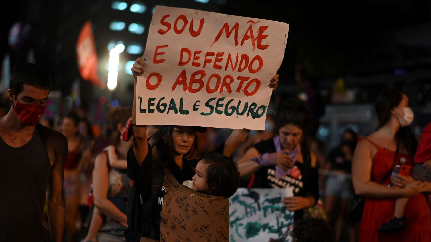 性暴力で妊娠した11歳の少女に「もう少し我慢を」。中絶を認めなかった判事に波紋 ブラジル - ハフポスト日本版