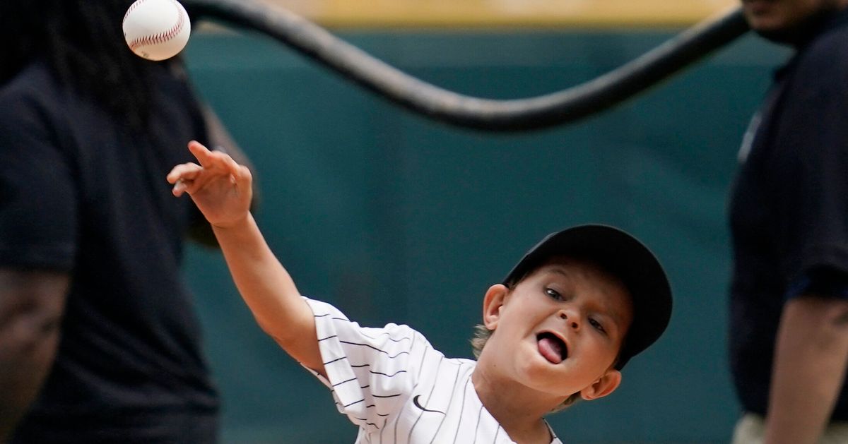 Chicago White Sox on X: Beau Dowling is our real life superhero. ❤️   / X