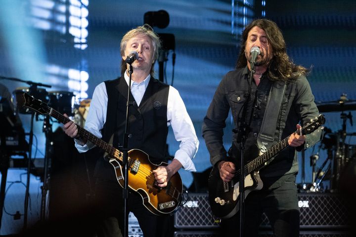 Paul McCartney and Dave Grohl perform on the Pyramid Stage during day four of the Glastonbury Festival at Worthy Farm, Pilton on June 25, 2022 in Glastonbury, England. (Photo by Harry Durrant/Getty Images)