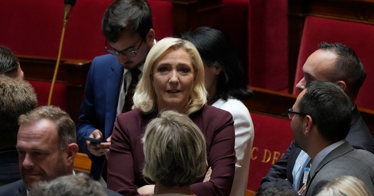 IVG dans la Constitution: Marine Le Pen n'exclut pas de voter pour