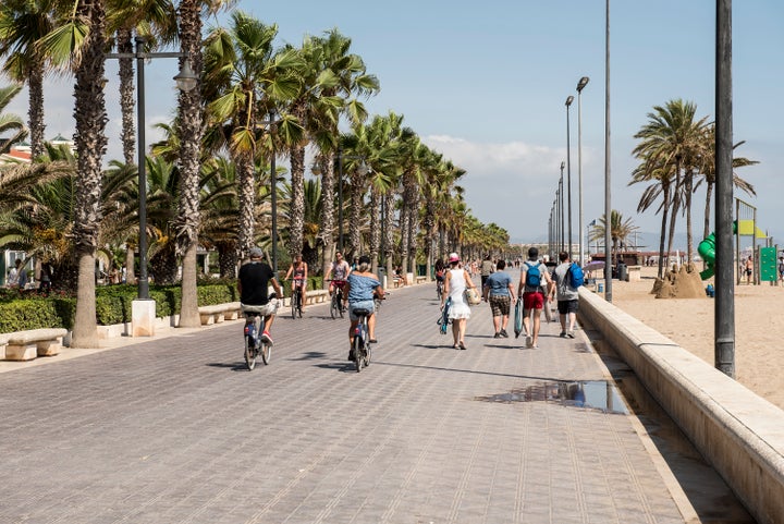 La playa de la Malvarrosa.