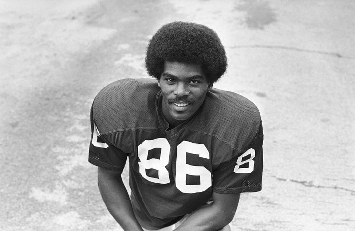Marlin Briscoe, the first Black starting quarterback in the American Football League, died Monday, June 27, 2022. His daughter, Angela Marriott, told The Associated Press that Briscoe, 76, died of pneumonia at a hospital in Norwalk, California. (AP Photo/File)