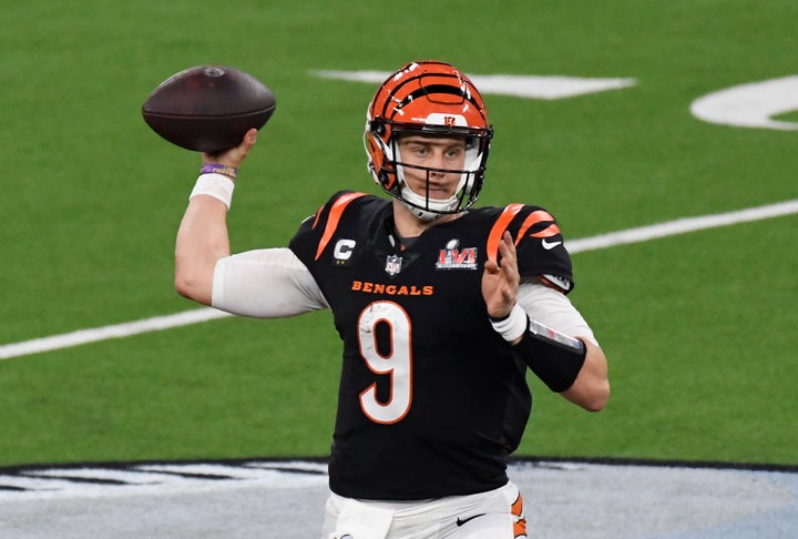 Joe Burrow looks to pass against the Los Angeles Rams during Super Bowl LVI at SoFi Stadium on February 13, 2022.
