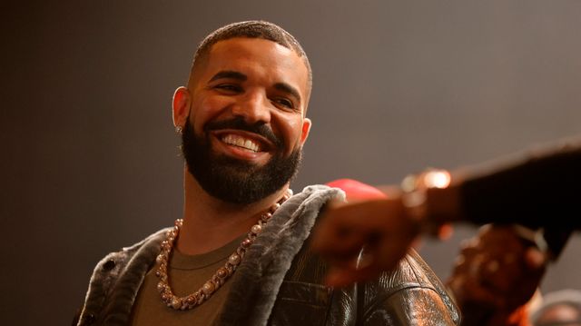 Look-Alike Challenges Drake To $1M Boxing Match, Offers Priceless Reason To Accept.jpg